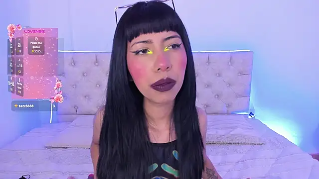 Snapshot of Nina_fox_0691 chatting on 11-29-25, 12:30 Nina fox 0691 online show from 11-29-25, 12:30