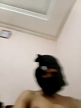 Snapshot of latarak321 chatting on 11-12-25, 12:05 latarak321 online show from 11-12-25, 12:05