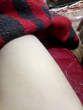 Snapshot of latarak321 chatting on 11-24-25, 06:57 latarak321 online show from 11-24-25, 06:57