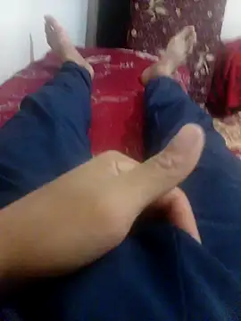 Snapshot of latarak321 chatting on 11-25-25, 09:26 latarak321 online show from 11-25-25, 09:26