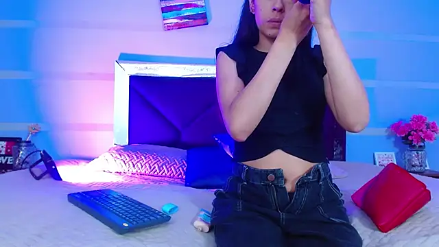 LizzyGrey  online show from 12-04-25, 07:11