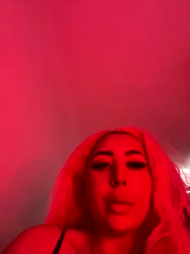 Snapshot of zara_bellexx chatting on 10-15-25, 03:34 zara bellexx online show from 10-15-25, 03:34