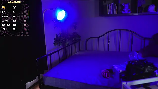 Bayonetta doll online show from 01-14-26, 12:44