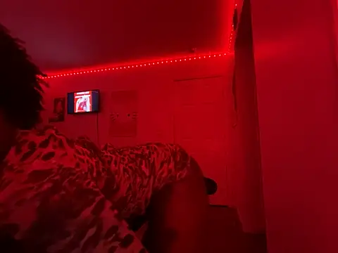 Snapshot of twerkaholic120 chatting on 10-09-25, 01:03 twerkaholic120 online show from 10-09-25, 01:03