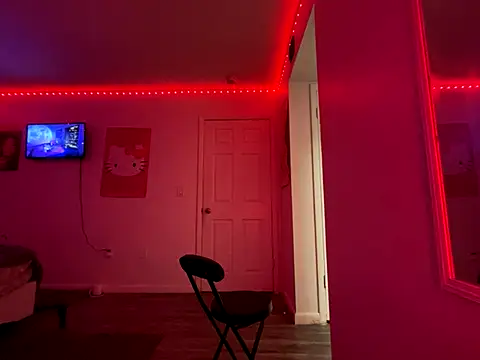 Snapshot of twerkaholic120 chatting on 10-14-25, 02:12 twerkaholic120 online show from 10-14-25, 02:12