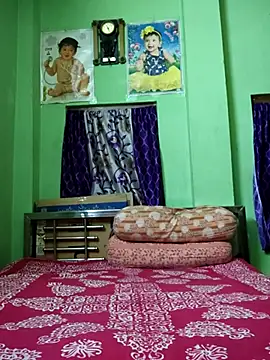 Snapshot of MAGGO-11 chatting on 11-03-25, 05:58 MAGGO-11 online show from 11-03-25, 05:58