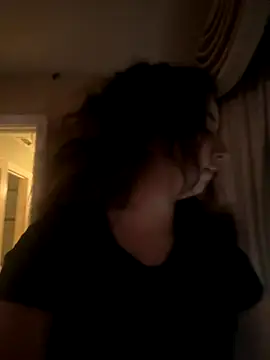 tiffanyxoxo515 online show from 11-04-25, 09:47