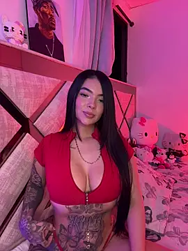 Snapshot of Kiity- chatting on 11-20-25, 05:29 Kiity- online show from 11-20-25, 05:29