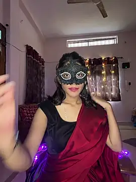 Lovebirdss online show from 02-21-26, 08:04