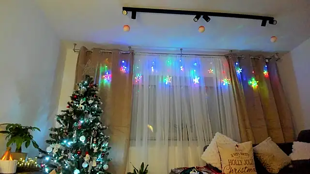 JacquelineHex online show from 12-20-25, 03:19