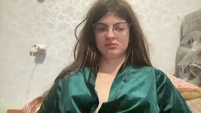 Snapshot of NikaXZimax chatting on 10-28-25, 06:06 NikaXZimax online show from 10-28-25, 06:06