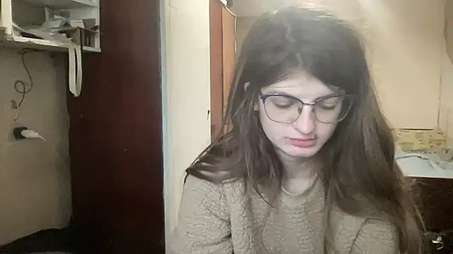 Snapshot of NikaXZimax chatting on 11-06-25, 06:47 NikaXZimax online show from 11-06-25, 06:47