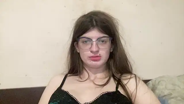 Snapshot of NikaXZimax chatting on 11-30-25, 08:40 NikaXZimax online show from 11-30-25, 08:40