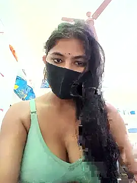 Hot radhaji online show from 01-10-26, 10:25