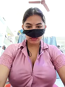 Hot radhaji online show from 03-10-26, 12:59