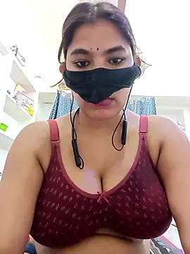 Snapshot of Hot_radhaji chatting on 04-25-26, 01:52 Hot radhaji online show from 04-25-26, 01:52