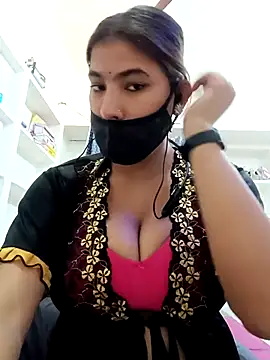 Snapshot of Hot_radhaji chatting on 04-27-26, 01:14 Hot radhaji online show from 04-27-26, 01:14