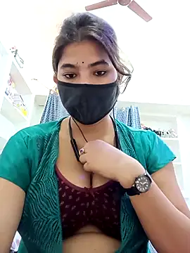 Snapshot of Hot_radhaji chatting on 04-28-26, 02:27 Hot radhaji online show from 04-28-26, 02:27