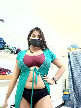 Snapshot of Hot_radhaji chatting on 04-29-26, 03:05 Hot radhaji online show from 04-29-26, 03:05