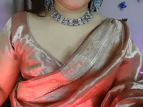 Snapshot of Royal_zara chatting on 11-01-25, 05:59 Royal zara online show from 11-01-25, 05:59