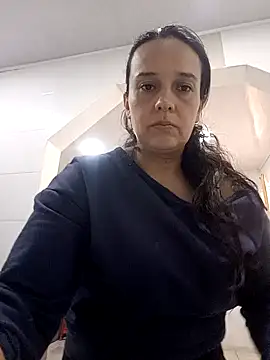 Snapshot of FiorellaDuboi chatting on 11-21-25, 09:13 FiorellaDuboi online show from 11-21-25, 09:13