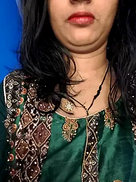 Janu-hasena online show from 04-17-26, 01:30