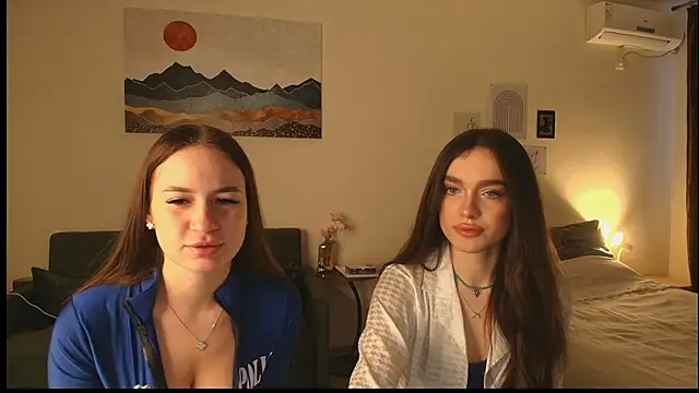 MayaGlow online show from 01-12-26, 06:07