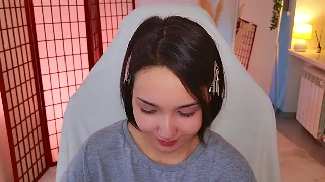 Snapshot of GentleMusee chatting on 11-07-25, 10:10 GentleMusee online show from 11-07-25, 10:10