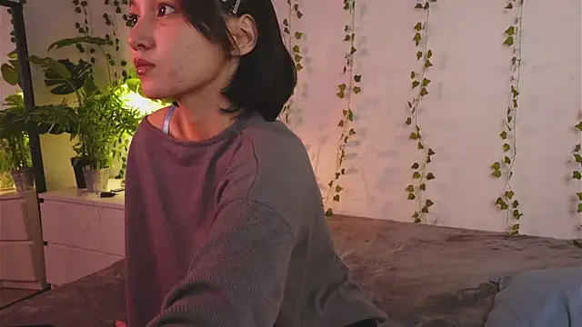 Snapshot of GentleMusee chatting on 11-11-25, 03:12 GentleMusee online show from 11-11-25, 03:12