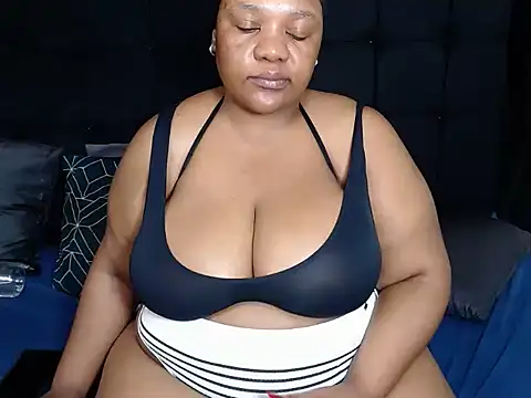 CaramelBootty online show from 11-11-25, 03:28