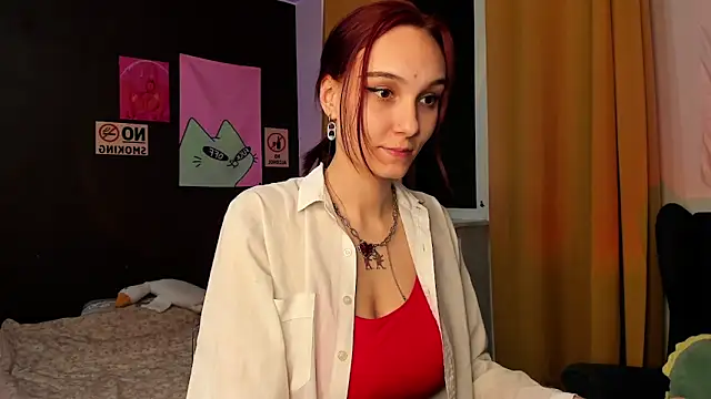 Snapshot of Aurisinst chatting on 10-16-25, 07:37 Aurisinst online show from 10-16-25, 07:37