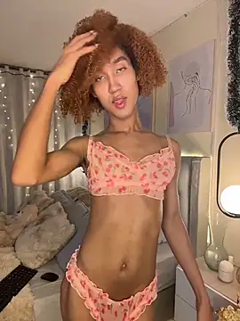 Chloe Celeste online show from 12-18-25, 01:33