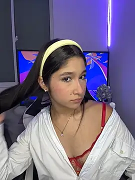 Snapshot of Ariasex_ chatting on 11-14-25, 08:07 Ariasex online show from 11-14-25, 08:07