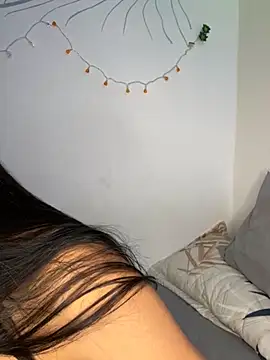 Snapshot of Ariasex_ chatting on 11-27-25, 11:18 Ariasex online show from 11-27-25, 11:18