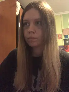 LunaVirelle online show from 11-01-25, 02:30