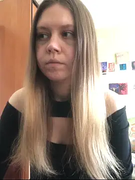 LunaVirelle online show from 02-10-26, 09:57