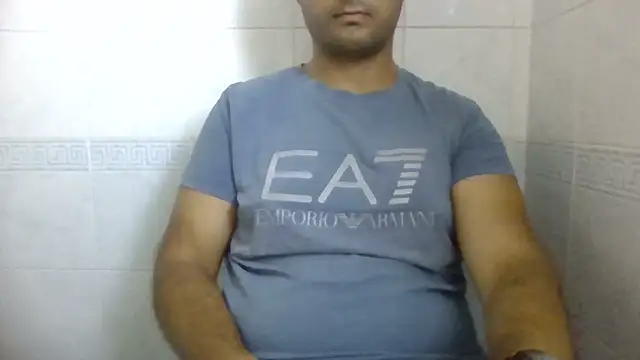 Snapshot of sci69 chatting on 06-23-26, 04:27 sci69 online show from 06-23-26, 04:27