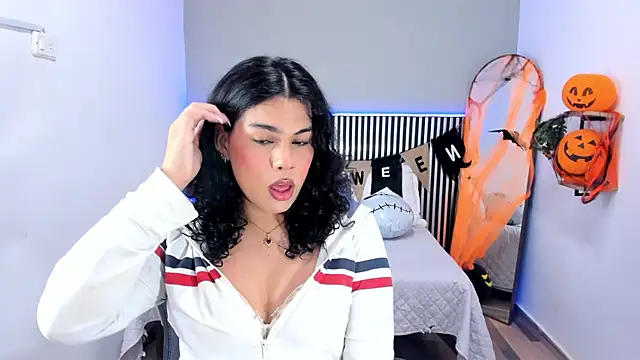 Little Alli online show from 10-27-25, 07:40