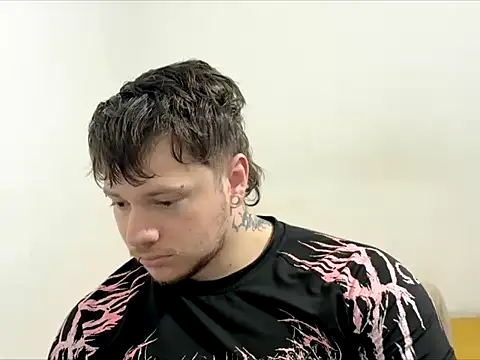 Skol 100802 online show from 03-24-26, 02:22