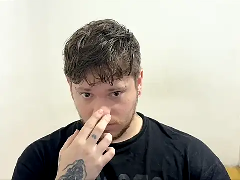 Skol 100802 online show from 04-11-26, 03:49