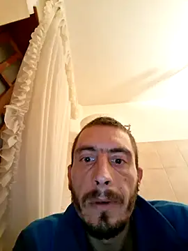 Snapshot of TeresaRufo chatting on 10-12-25, 06:45 TeresaRufo online show from 10-12-25, 06:45