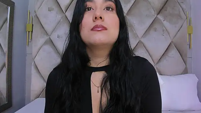 GabyParker  online show from 03-25-26, 12:33