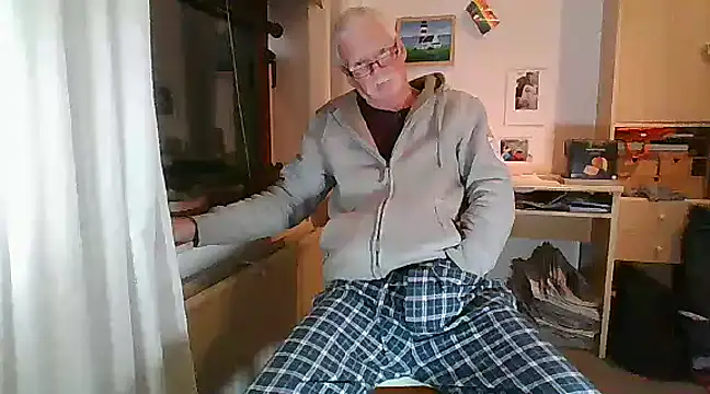 super-snoopy online show from 12-20-24, 09:28