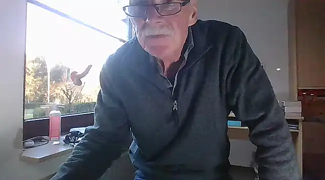 super-snoopy online show from 01-19-25, 02:28