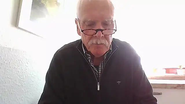 super-snoopy online show from 04-07-26, 08:59