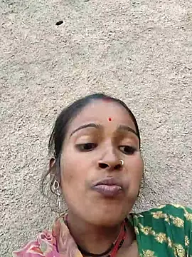 Snapshot of Co_punam chatting on 02-16-26, 11:06 Co punam online show from 02-16-26, 11:06