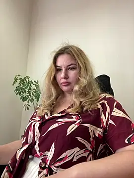 Snapshot of Passion-Blondy chatting on 07-14-26, 08:30 Passion-Blondy online show from 07-14-26, 08:30