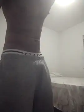 Snapshot of Picamacia20 chatting on 02-07-26, 06:50 Picamacia20 online show from 02-07-26, 06:50