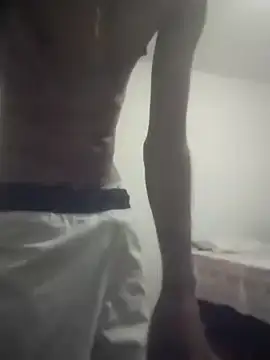 Snapshot of Picamacia20 chatting on 03-12-26, 03:34 Picamacia20 online show from 03-12-26, 03:34