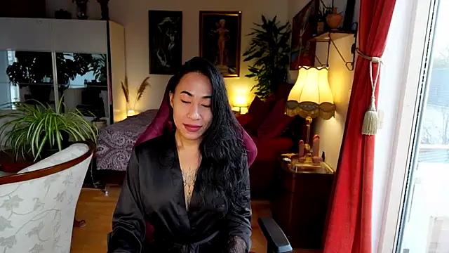 Snapshot of bianca_bellamy chatting on 12-17-25, 08:20 bianca bellamy online show from 12-17-25, 08:20